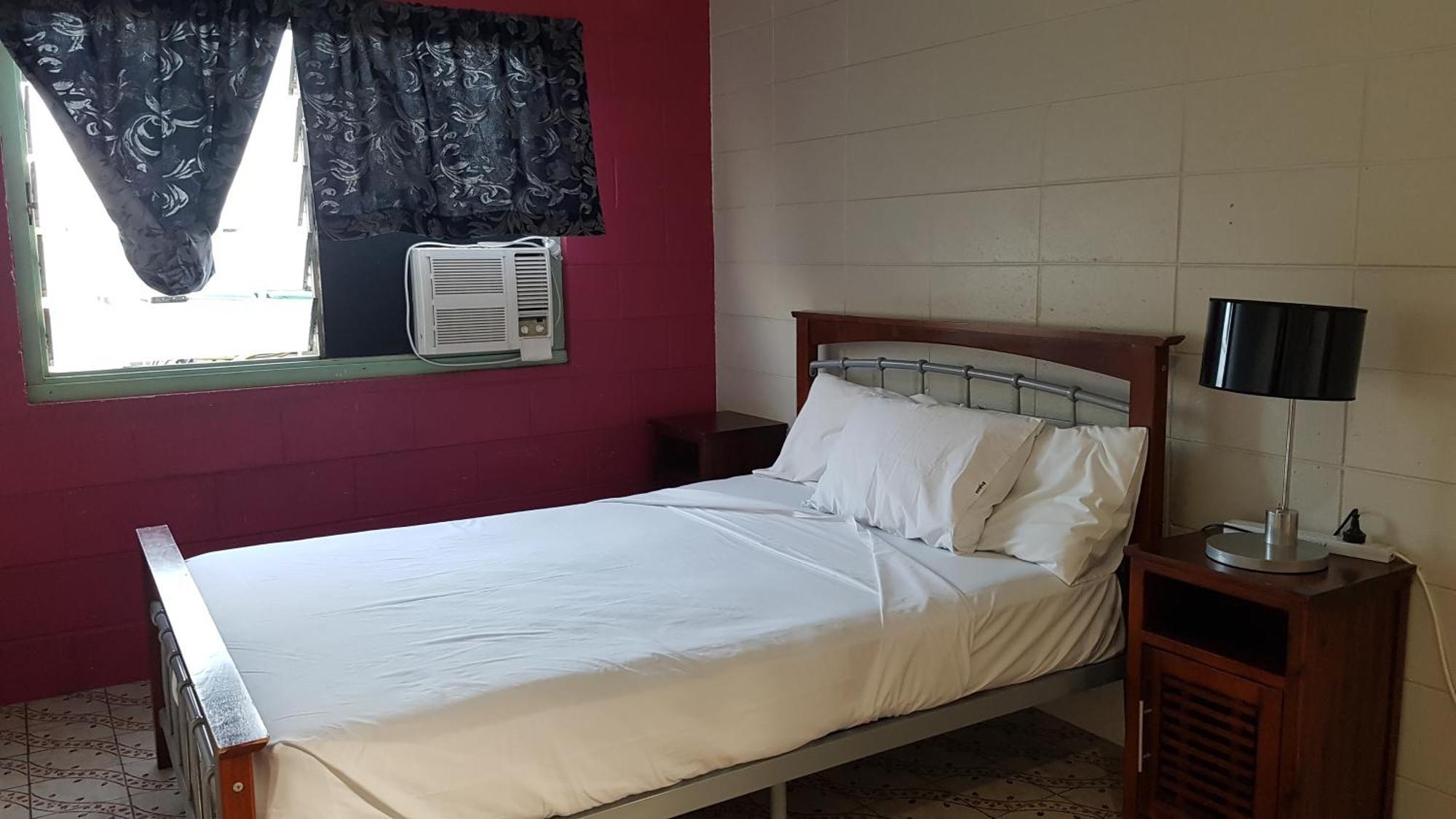 Asylum Cairns Share House Hostel Bagian luar foto