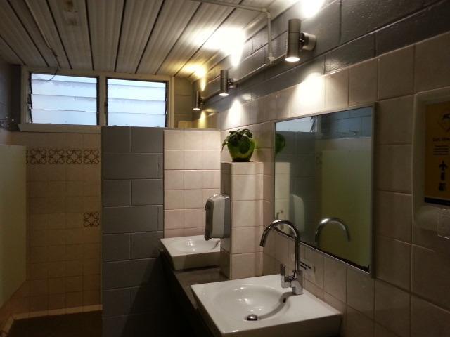 Asylum Cairns Share House Hostel Bagian luar foto