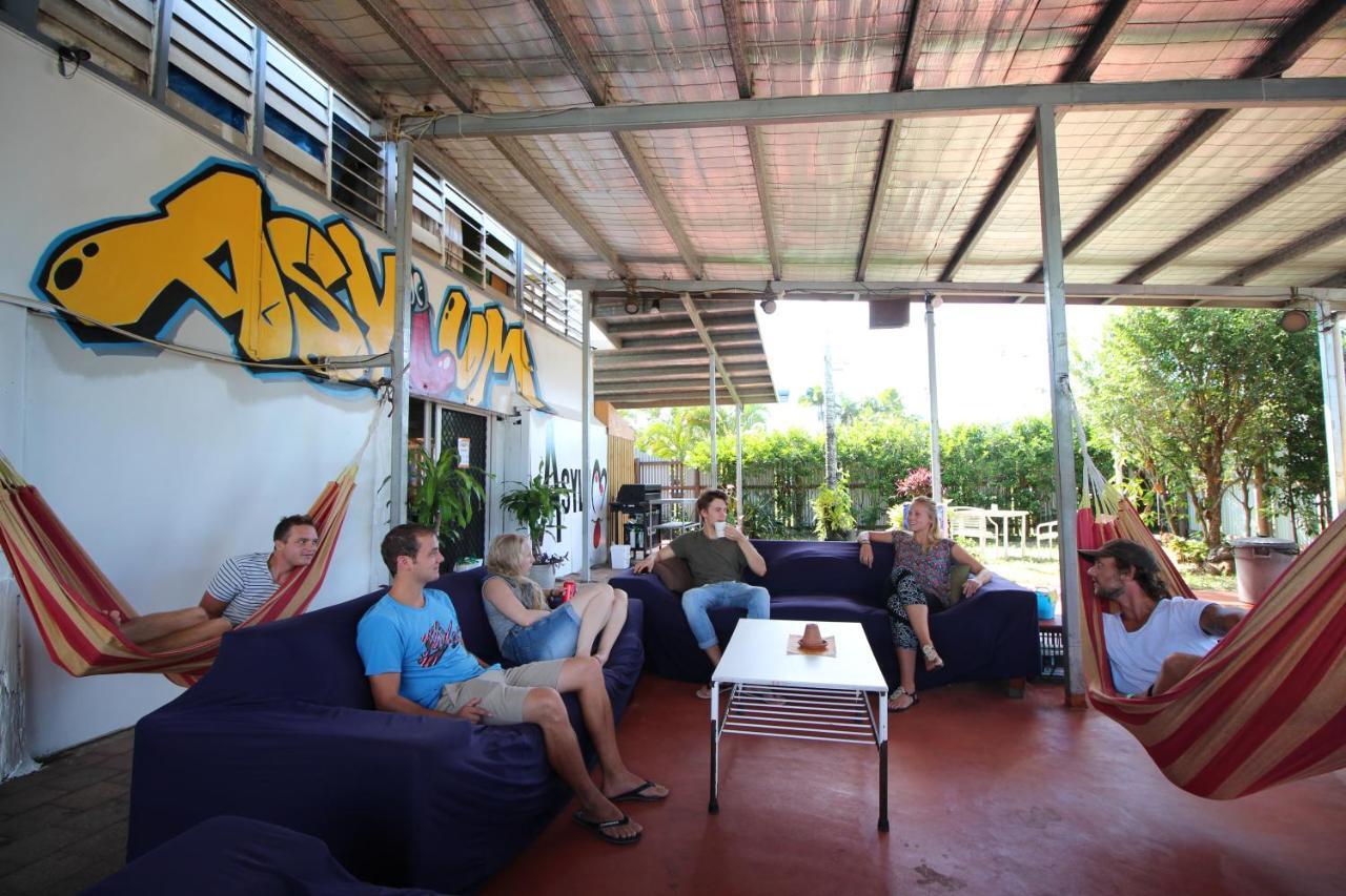 Asylum Cairns Share House Hostel Bagian luar foto